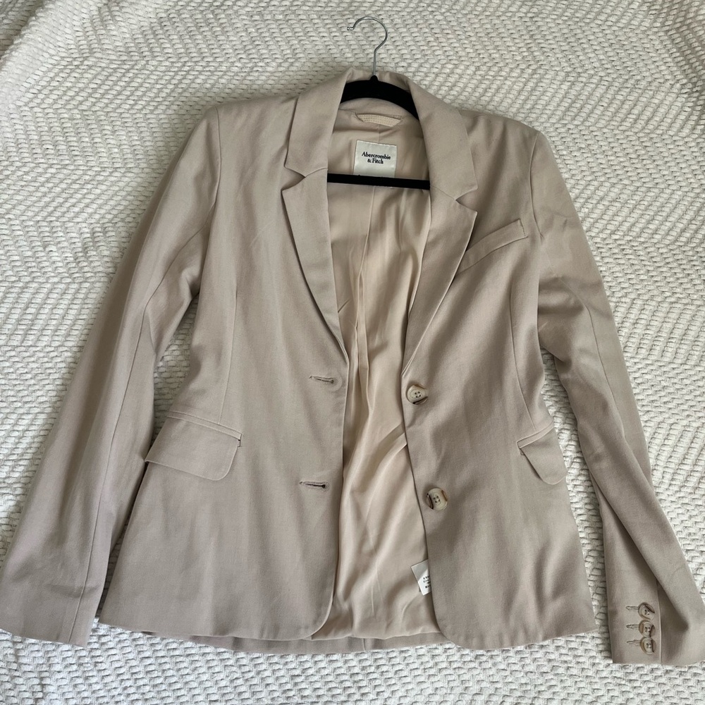 Abercrombie & Fitch Beige Blazer